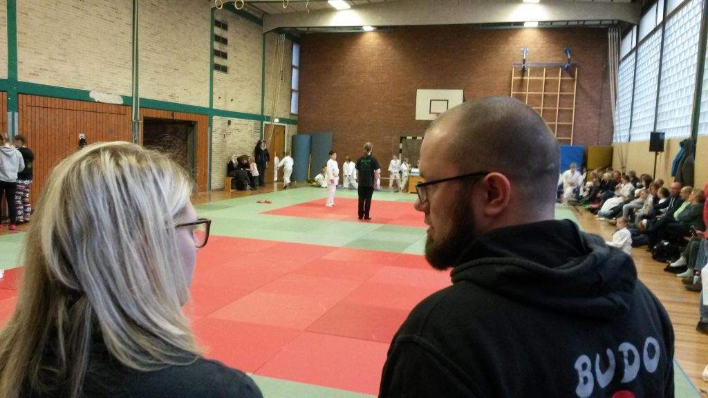 20181209-114616_c2000_2000