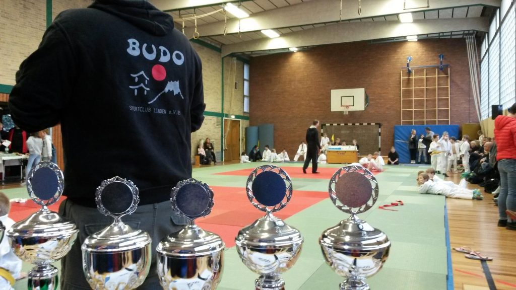 20181209-114910_c2000_2000